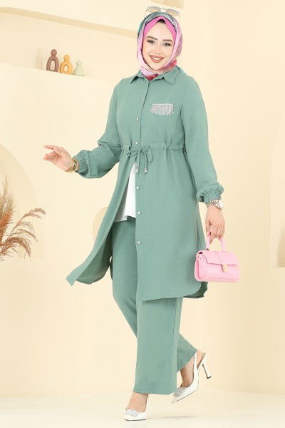 D.V.L. - طقم أخضر باهت 438DVL817-MS