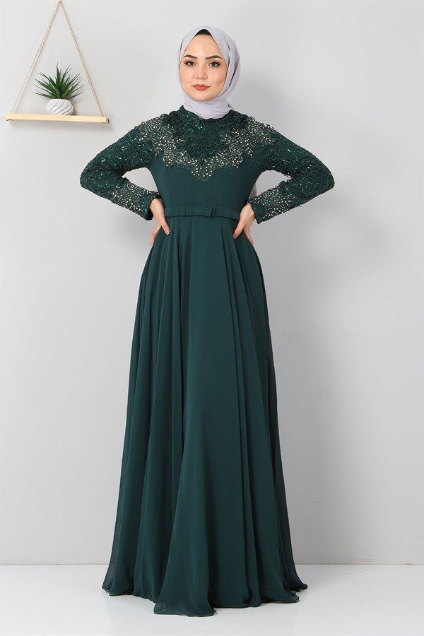 Dark green dress outlet with hijab